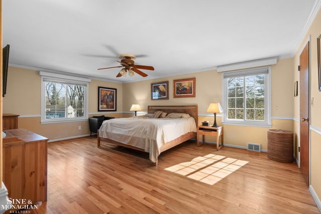 4663 Hedgewood Drive, Bloomfield Twp, MI 48301