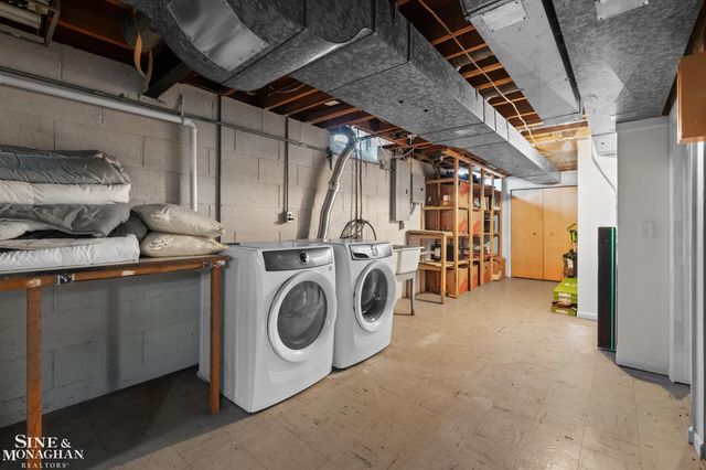 4663 Hedgewood Drive, Bloomfield Twp, MI 48301