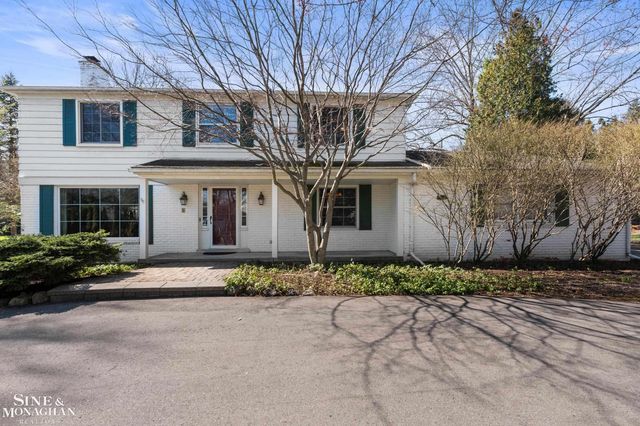 4663 Hedgewood Drive, Bloomfield Twp, MI 48301