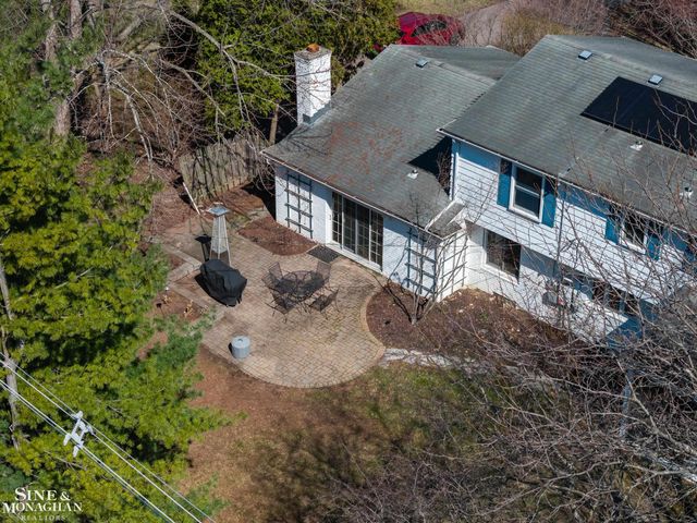 4663 Hedgewood Drive, Bloomfield Twp, MI 48301