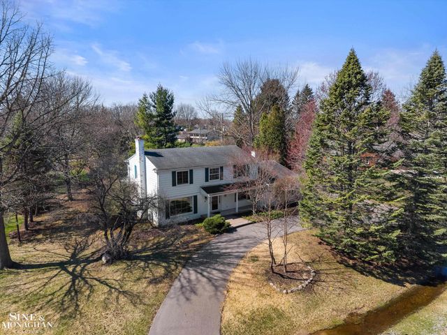 4663 Hedgewood Drive, Bloomfield Twp, MI 48301