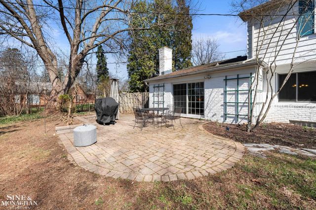 4663 Hedgewood Drive, Bloomfield Twp, MI 48301