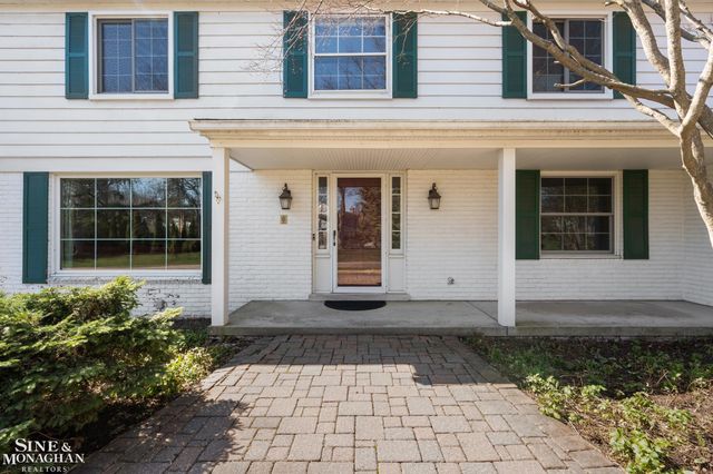 4663 Hedgewood Drive, Bloomfield Twp, MI 48301