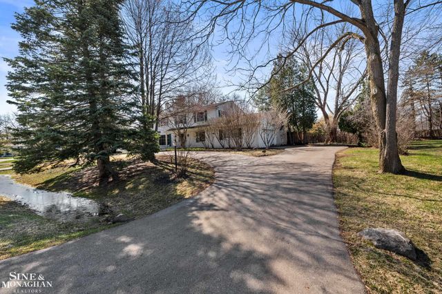 4663 Hedgewood Drive, Bloomfield Twp, MI 48301