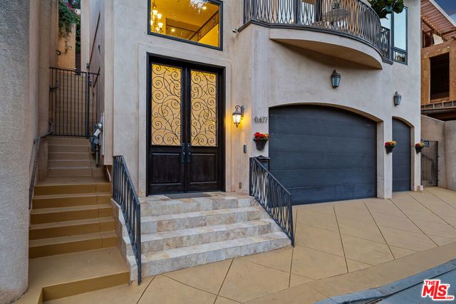 6477 Deep Dell Pl, Los Angeles, CA 90068