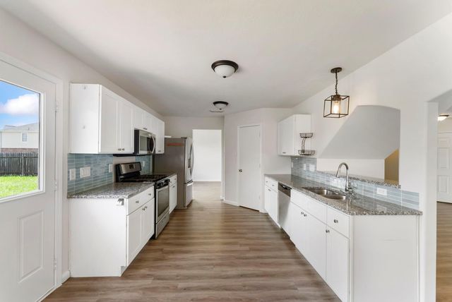 25318 Barmby Drive, Tomball, TX 77375