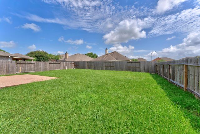 25318 Barmby Drive, Tomball, TX 77375