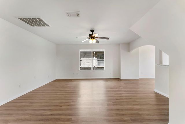 25318 Barmby Drive, Tomball, TX 77375