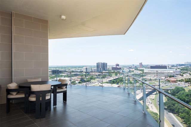 3130 N Harwood Street 1804, Dallas, TX 75201