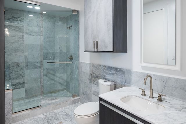 3130 N Harwood Street 1804, Dallas, TX 75201