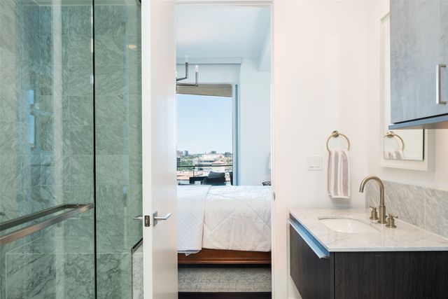 3130 N Harwood Street 1804, Dallas, TX 75201