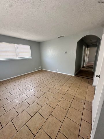 2701 BYRNE PLACE, Wichita Falls, TX 76306