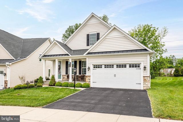 1218 SCULTHORPE DR, West Chester, PA 19380