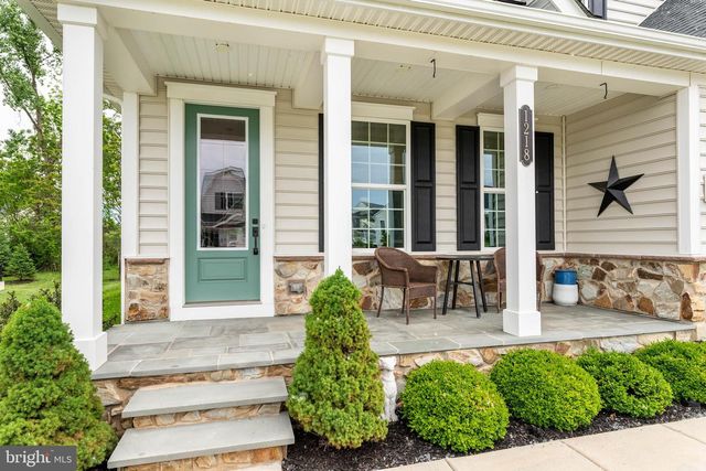 1218 SCULTHORPE DR, West Chester, PA 19380