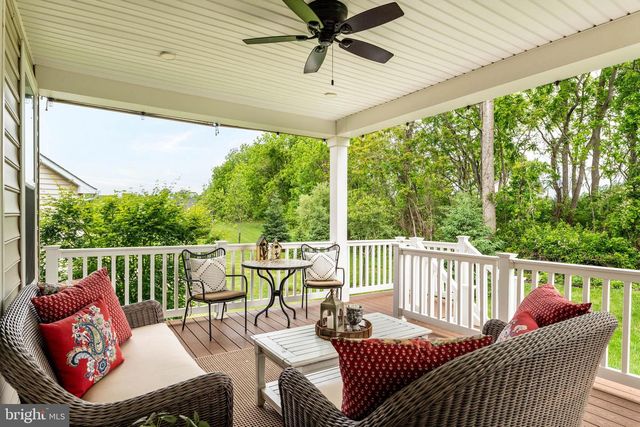 1218 SCULTHORPE DR, West Chester, PA 19380
