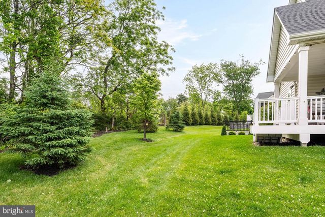 1218 SCULTHORPE DR, West Chester, PA 19380