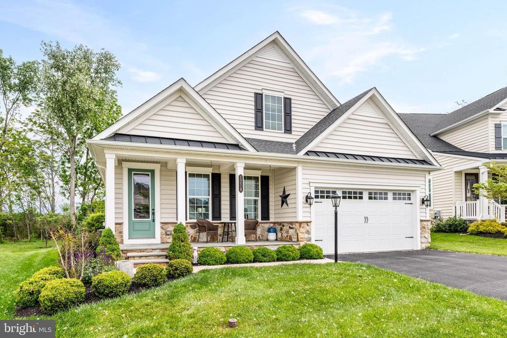 1218 SCULTHORPE DR, West Chester, PA 19380