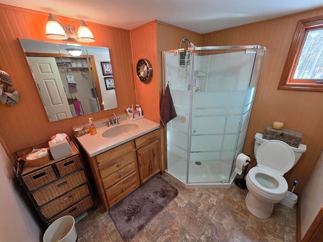 149 Golden Circle Drive, Farmington, NH 03835