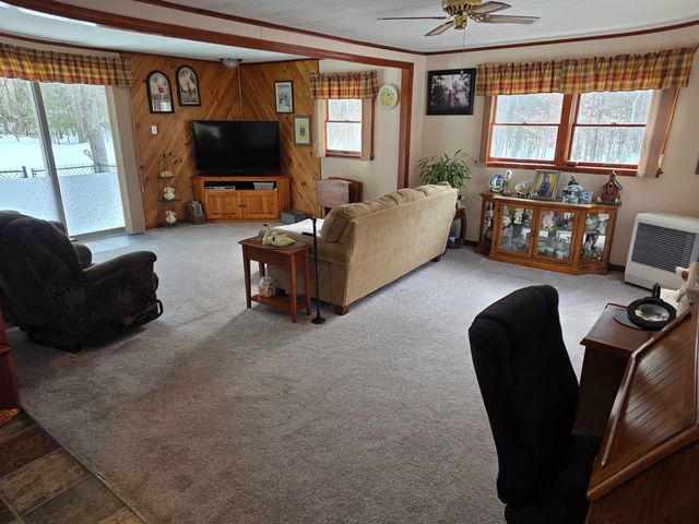 149 Golden Circle Drive, Farmington, NH 03835