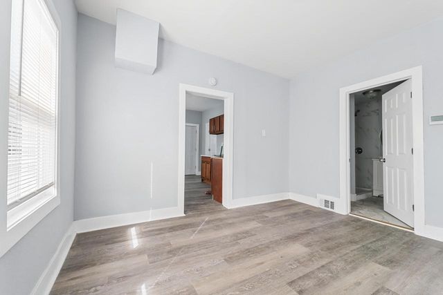 917 S 9th STREET, Milwaukee, WI 53204