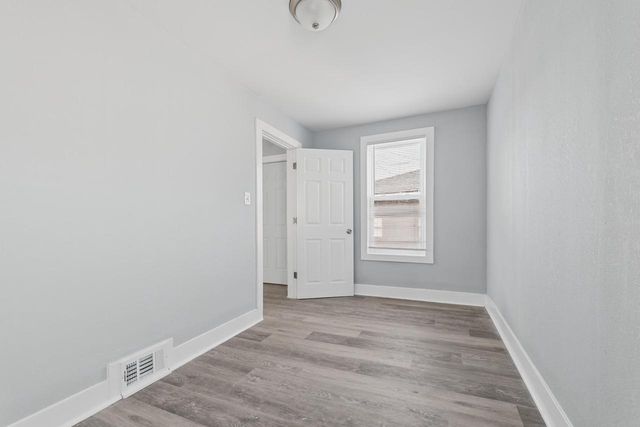 917 S 9th STREET, Milwaukee, WI 53204
