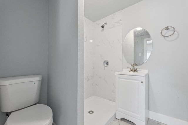 917 S 9th STREET, Milwaukee, WI 53204