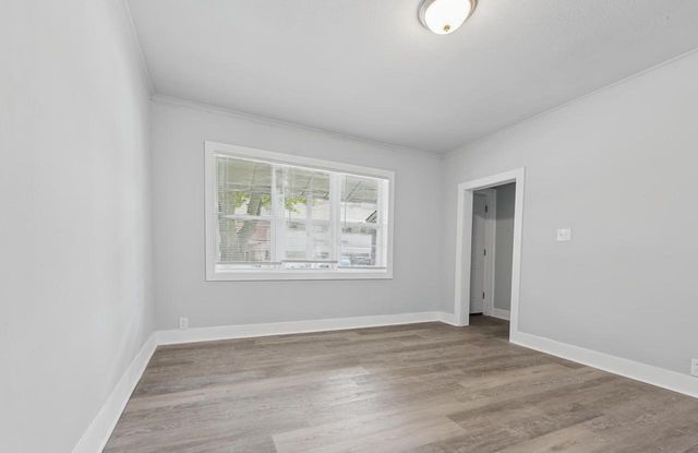917 S 9th STREET, Milwaukee, WI 53204