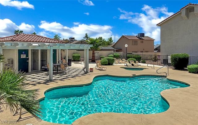 6201 East Lake Mead Boulevard 151, Las Vegas, NV 89156