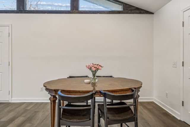 7 Roberts Ln, Lebanon, TN 37087