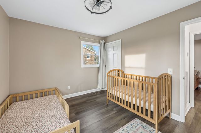 7 Roberts Ln, Lebanon, TN 37087