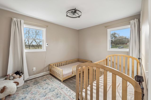 7 Roberts Ln, Lebanon, TN 37087