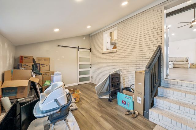 7 Roberts Ln, Lebanon, TN 37087