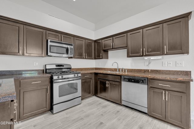 6541 DAKOTA RIDGE Drive, El Paso, TX 79912
