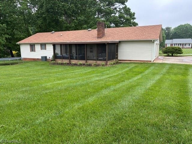 112 Windsor Park Drive, Dobson, NC 27901
