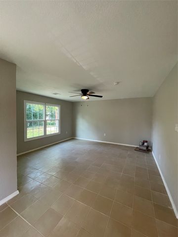 2155 New York Avenue, Fort Worth, TX 76104