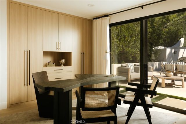 4072 Alonzo Avenue, Encino, CA 91316