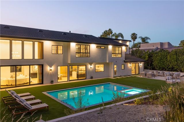 4072 Alonzo Avenue, Encino, CA 91316