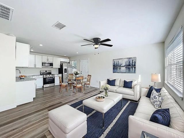 3811 WILTS STREET, Orlando, FL 32805