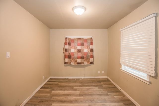 1201 Helena Ave, Sacramento, CA 95815