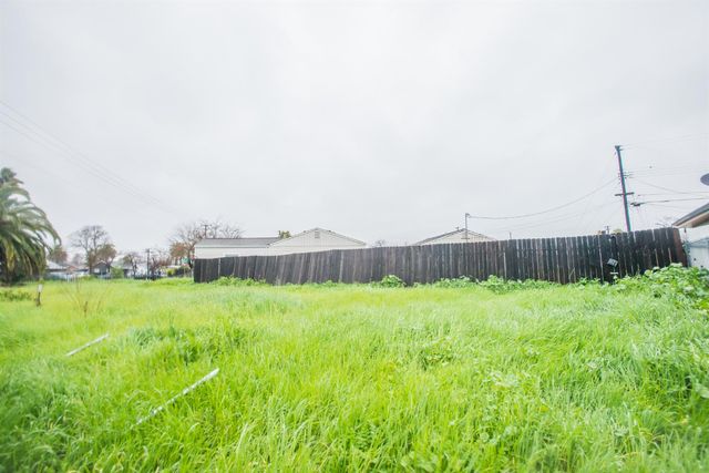 1201 Helena Ave, Sacramento, CA 95815