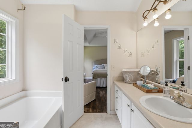 131 Shamrock Court, Mount Airy, GA 30563