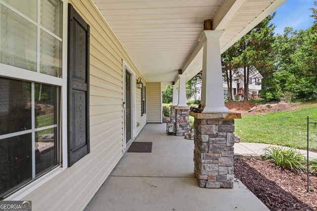 131 Shamrock Court, Mount Airy, GA 30563