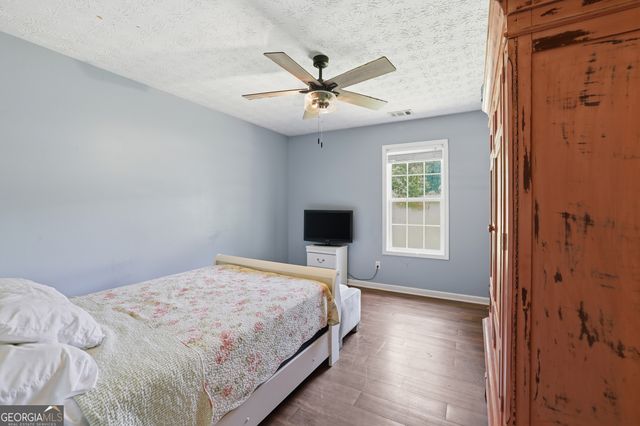 131 Shamrock Court, Mount Airy, GA 30563