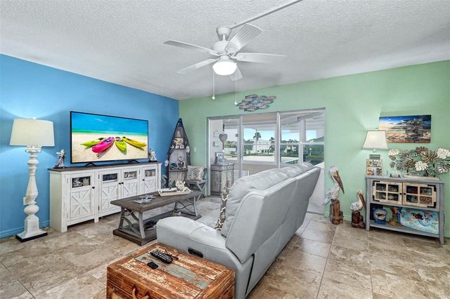 17400 GULF BOULEVARD H-2, Redington Shores, FL 33708