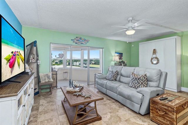 17400 GULF BOULEVARD H-2, Redington Shores, FL 33708