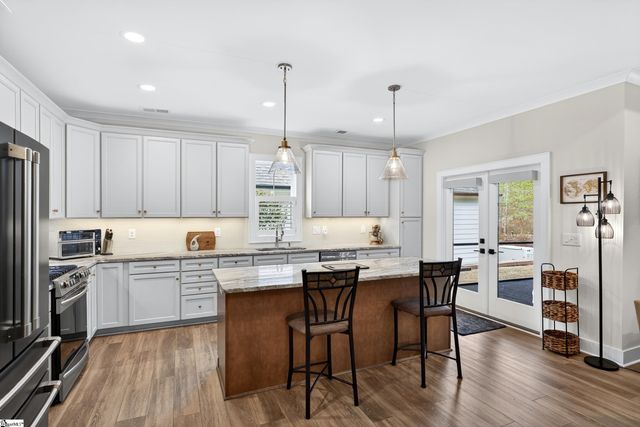 439 Brunswick Lane, Inman, SC 29349