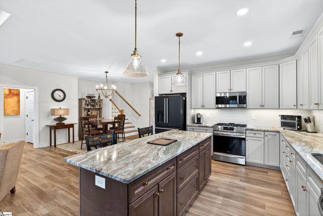 439 Brunswick Lane, Inman, SC 29349