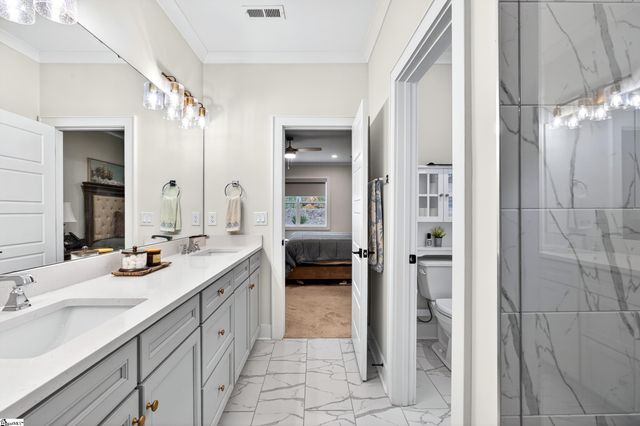 439 Brunswick Lane, Inman, SC 29349