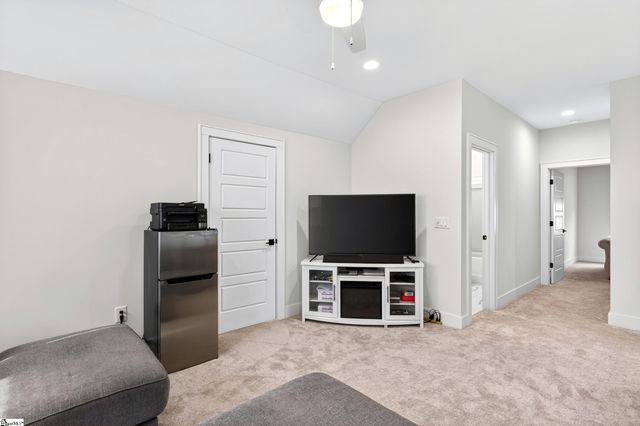 439 Brunswick Lane, Inman, SC 29349