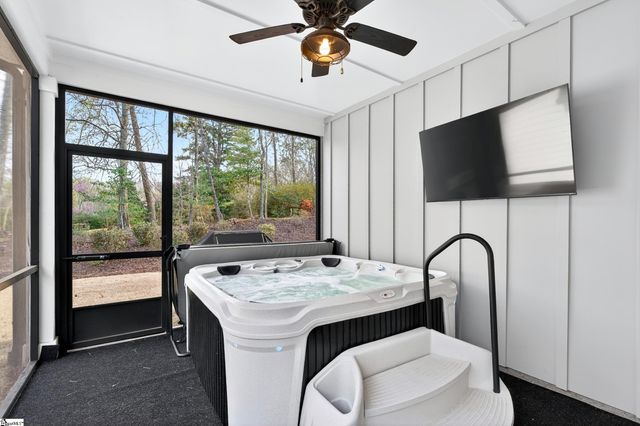 439 Brunswick Lane, Inman, SC 29349